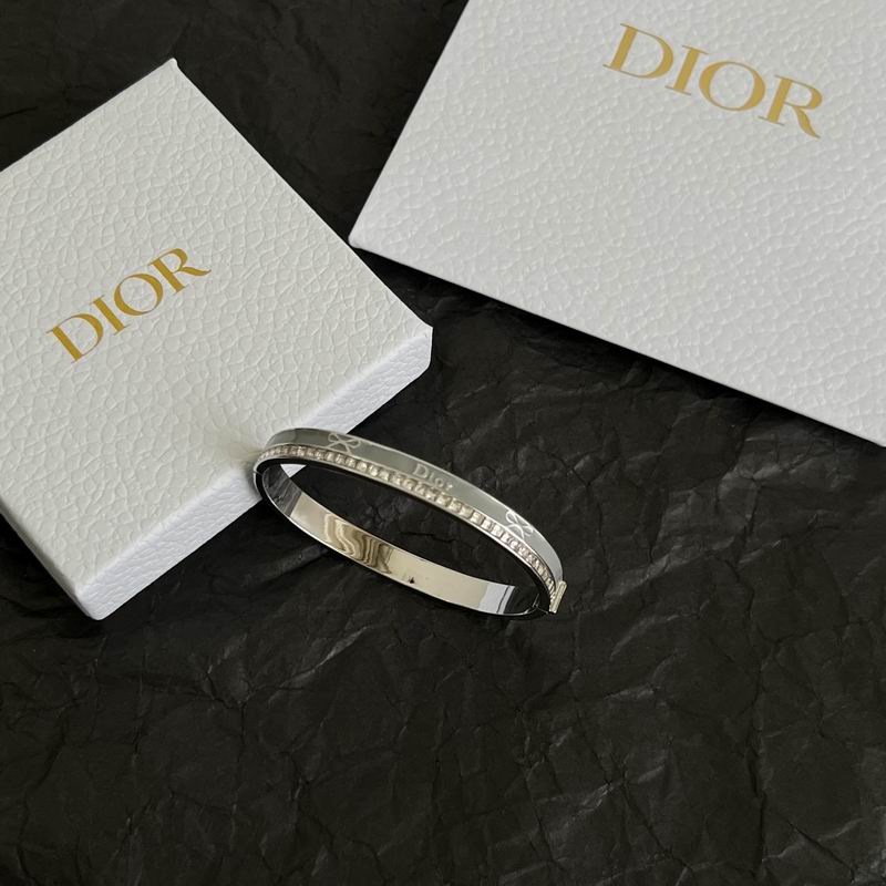 Dior Bracelet 06yxs46